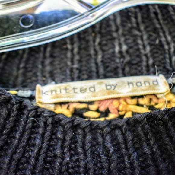 80S hand knit sweater, LIMITED - Picture 2 of 5